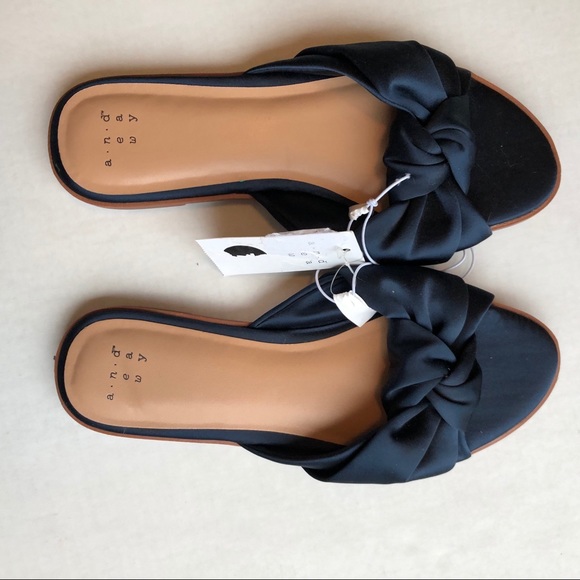 Stacia navy knotted satin slider mule sandals - Picture 4 of 7